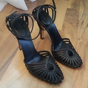 GUCCI Black Sandals Size 7